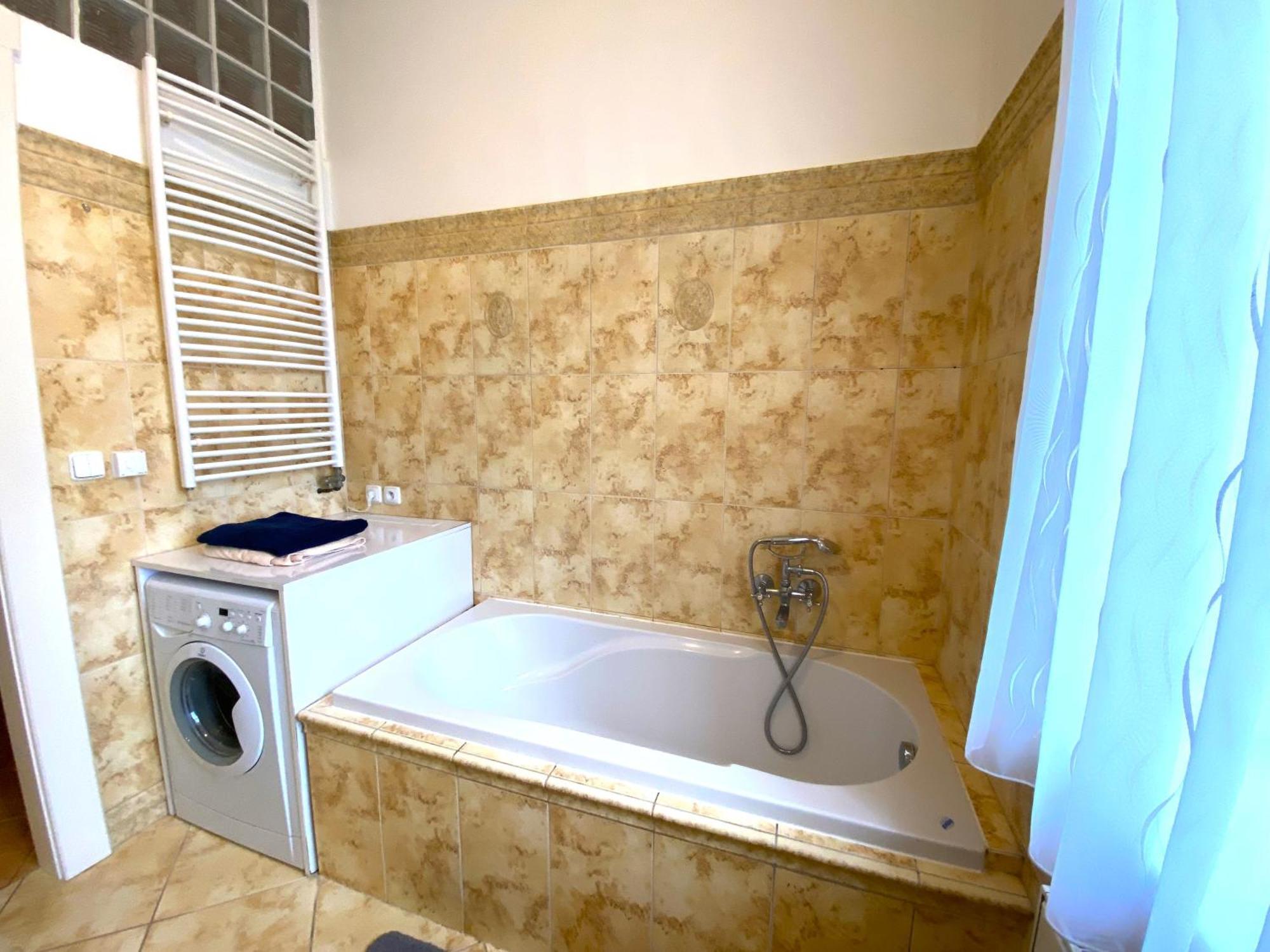 Holicak Apartment *