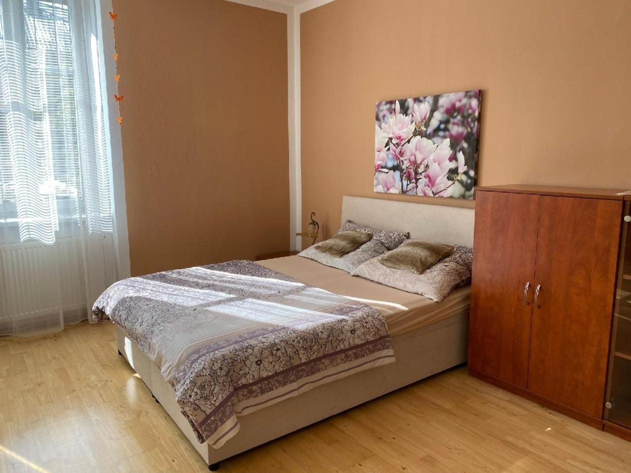 Holicak Apartment *